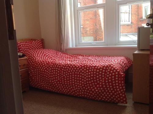 Фото Clift Guest House