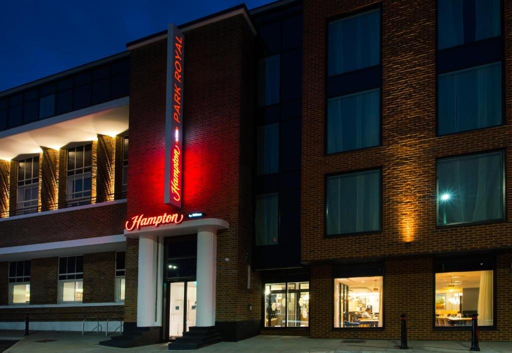 Фото Hampton by Hilton London Park Royal