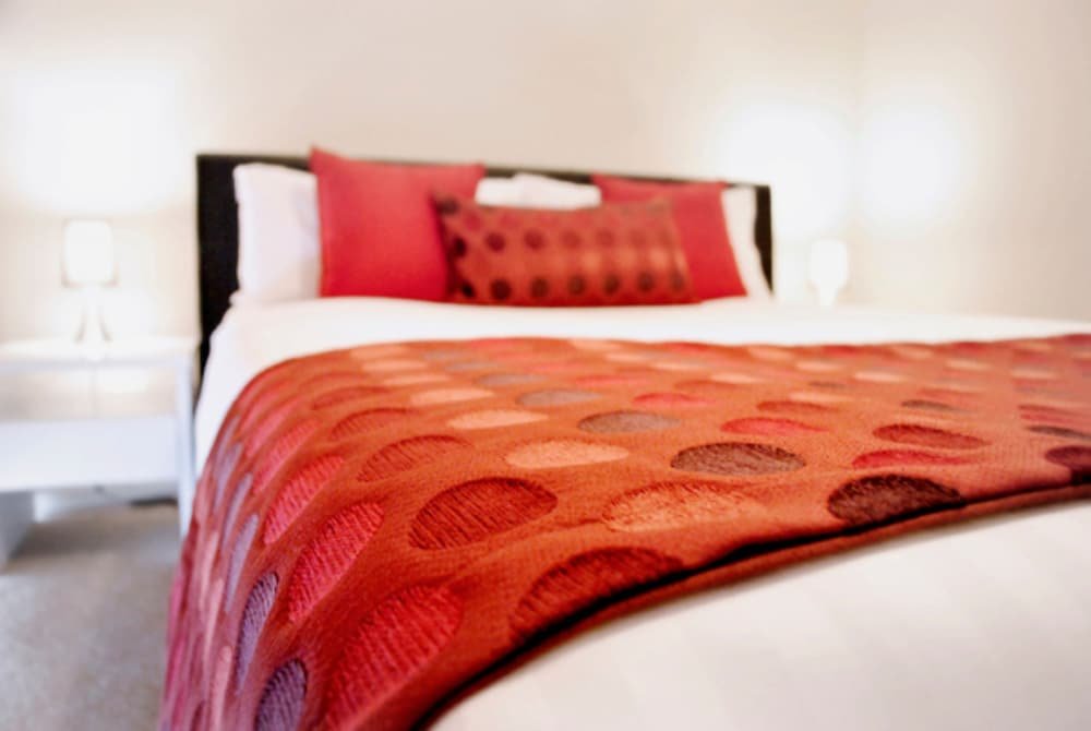 Фото Mawson Lakes Hotel & Function Centre