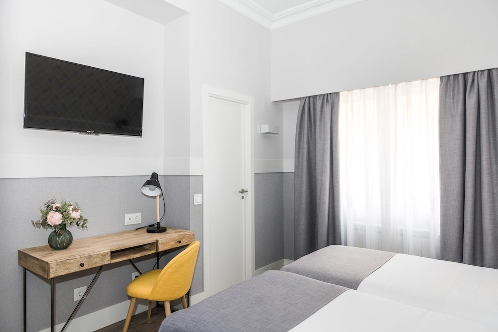 Фото Velázquez 45 by Pillow