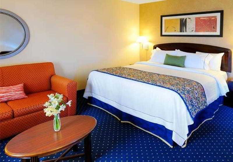 Фото Courtyard by Marriott Oklahoma City Northwest