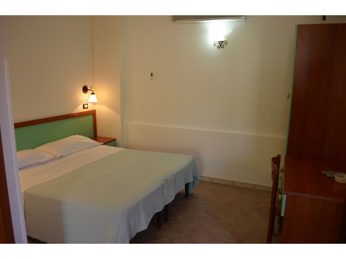 Фото Hotel Calabrisella