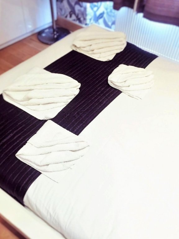 Фото Hyde Park Superior Apartments