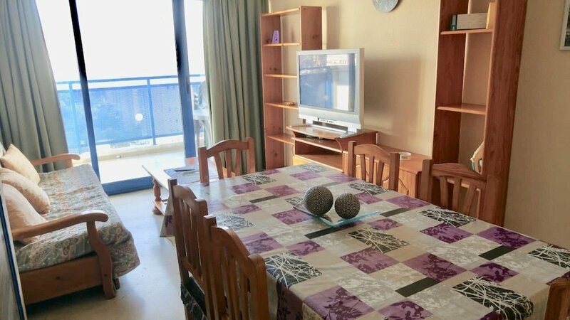 Жильё посуточно Benidorm Center Kennedy Apartment в Бенидорме