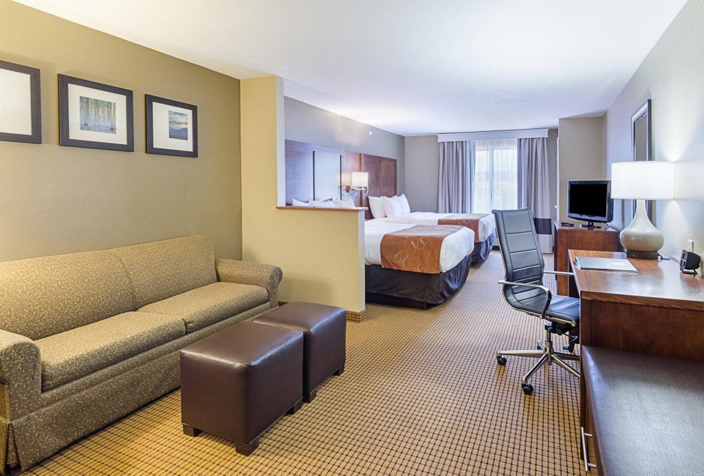 Фото Comfort Suites Wytheville