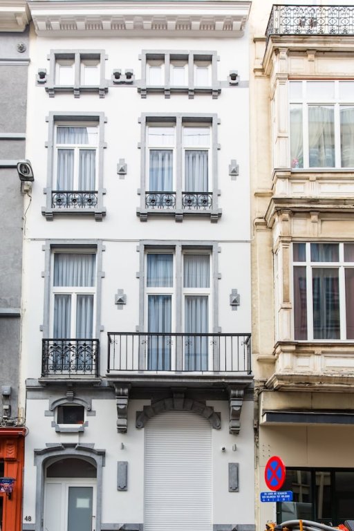 Фото отеля 2