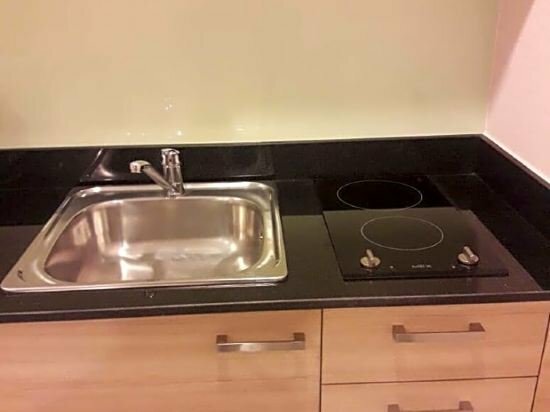 Hotel Cityview Circle Bts Pool Gym, Bangkok, photo