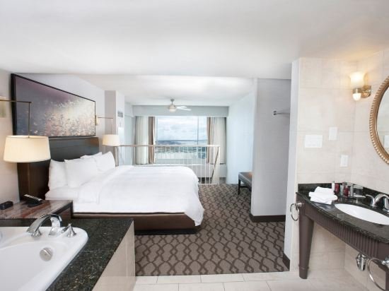 Фото Niagara Falls Marriott Fallsview Hotel & SPA