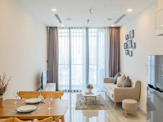 Фото Zahoo House - Vinhomes Golden River