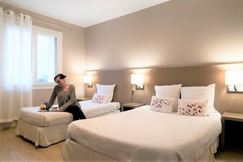 Гостиница Logis Hôtel Le Pardaillan в Кондоне