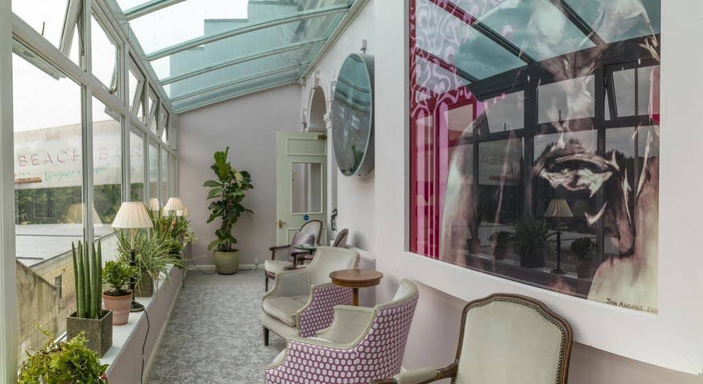 Фото The Bird, Bath