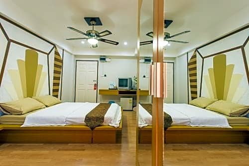 Фото Rangsit Grand Condo