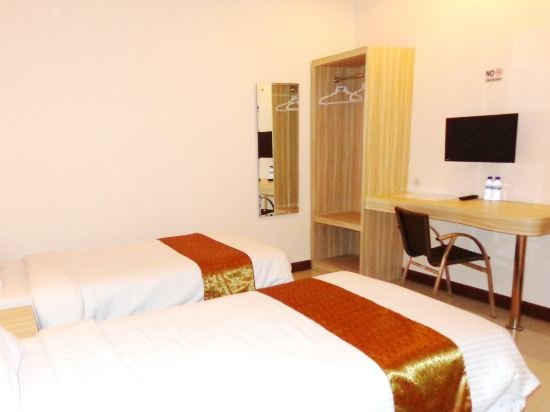 Фото Franks Hotel