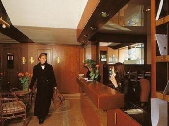 Фото Hotel Crystal