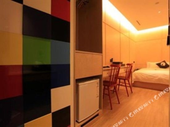 Фото Hotel The Designers Jongno