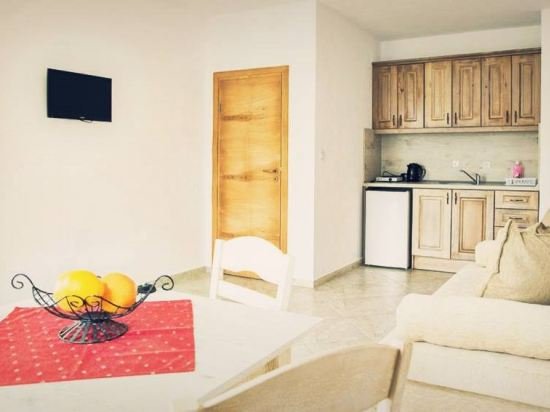 Фото Magnolia Garden Hotel