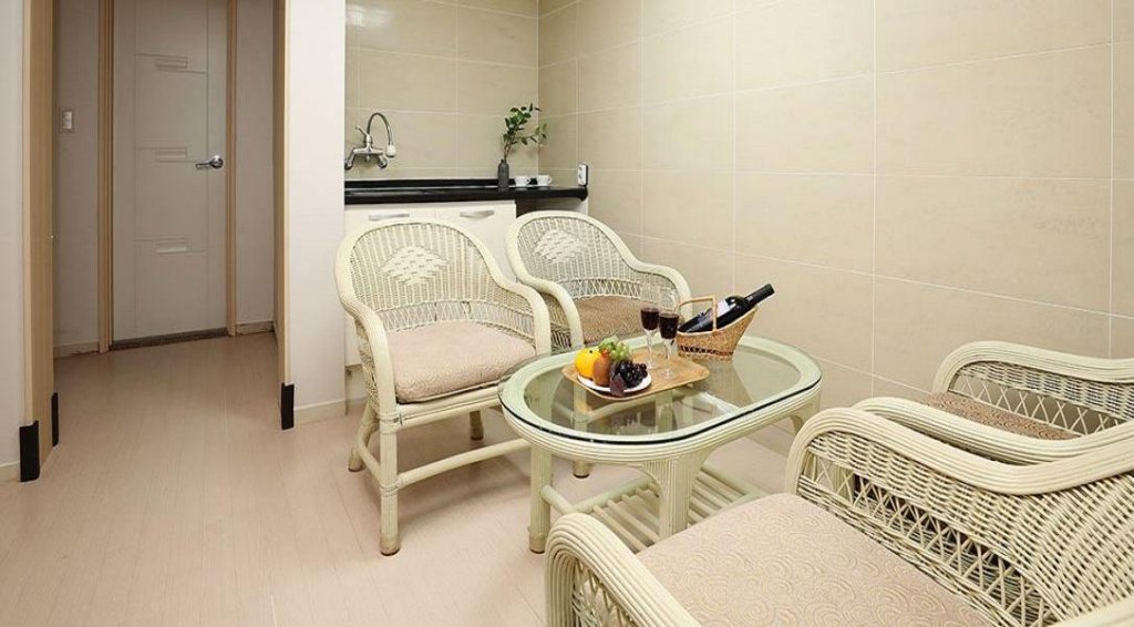 Фото Bloom Hotel