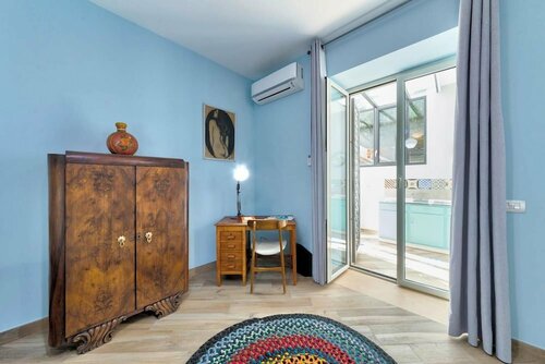 Жильё посуточно Apartment With 3 Bedrooms in Napoli, With Enclosed Garden and Wifi в Неаполе