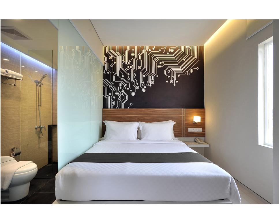 Фото The Life Hotels