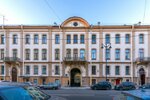 Sankt-Peterburgsky sotsialno-ekonomichesky institut (Dvortsovaya Embankment, 10) ، مركز تعليمي