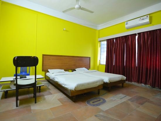 Фото Spot On 28638 Hotel Bilas