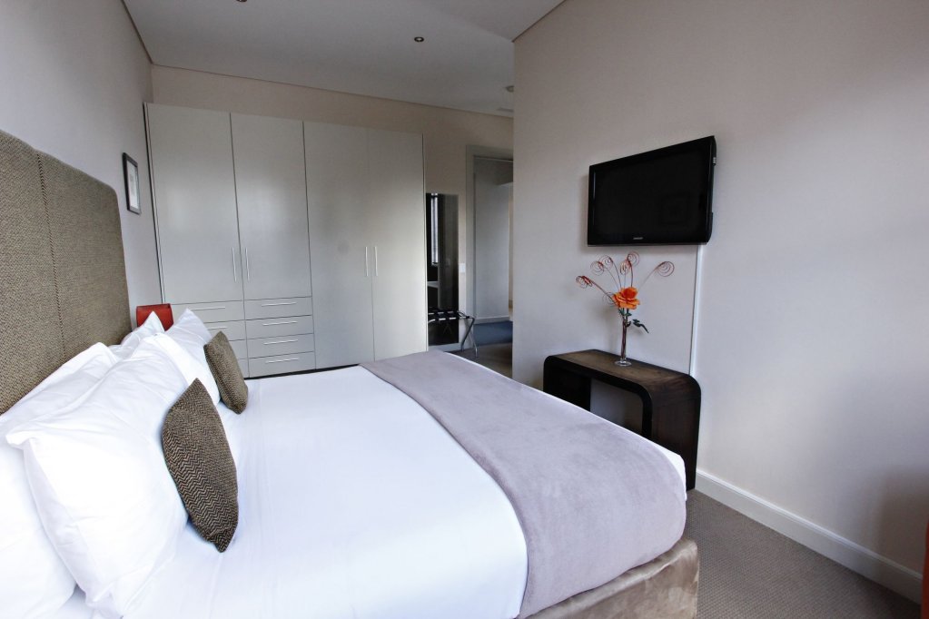 Фото The One 8 Hotel