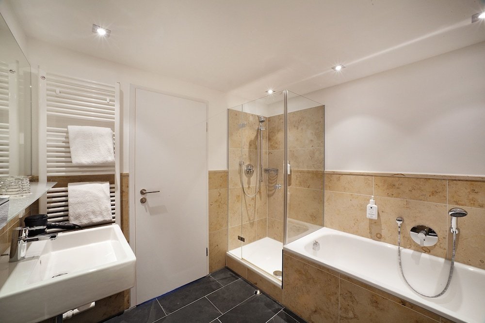 Фото Akzent Brauerei Hotel Hirsch