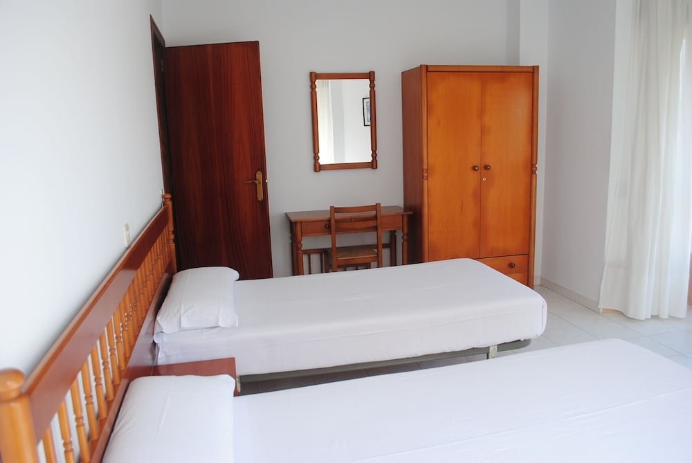 Фото Apartamentos Turisticos Suaces