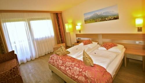 Гостиница Familien- & Aktivhotel Christoph