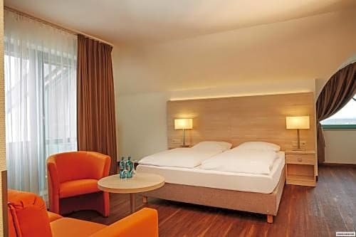 Фото H+ Hotel Limes Thermen Aalen
