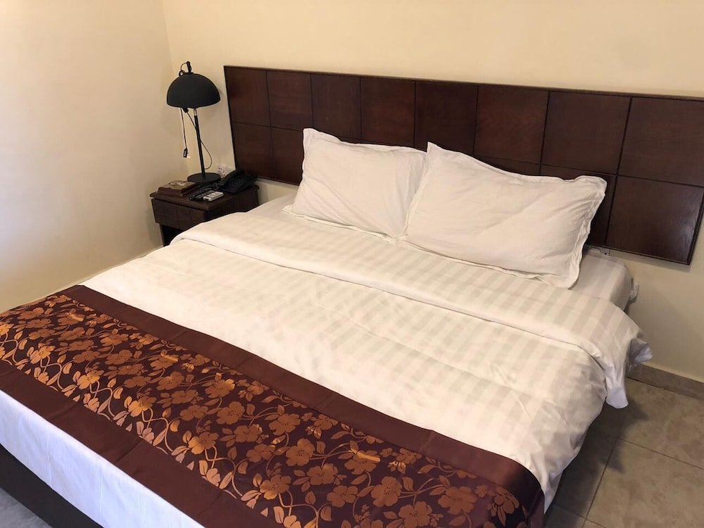 Фото Mass Paradise Hotel