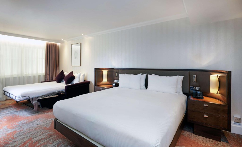 Фото Hilton London Hyde Park