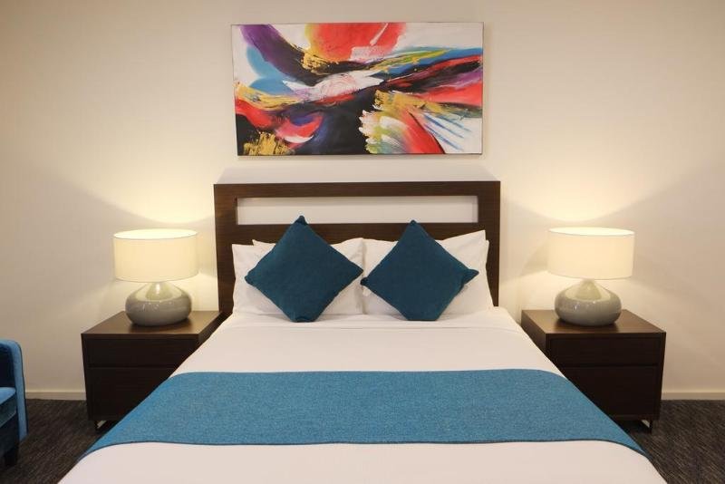 Фото Adelaide Royal Coach