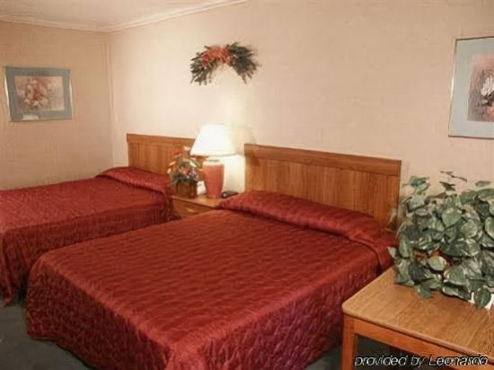 Фото Regency Inn & Suites