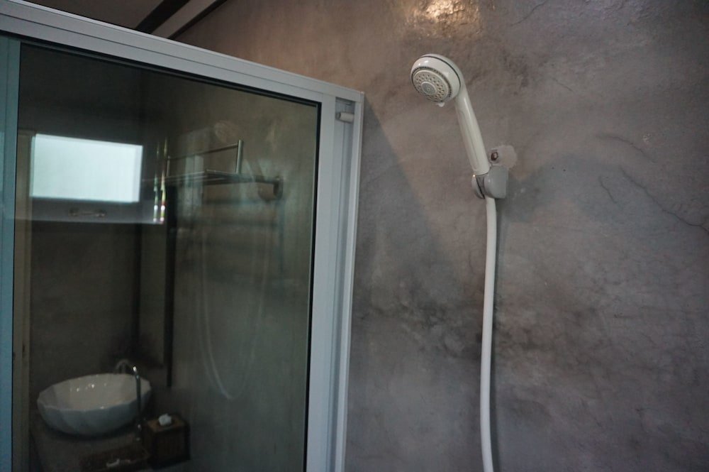 Фото V Valley Resort