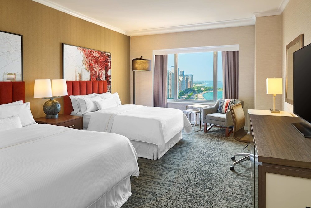 Фото The Westin Michigan Avenue Chicago