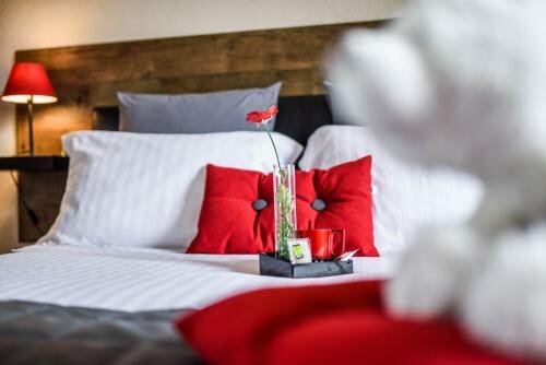 Гостиница Auberge L'Estanquet в Байонне