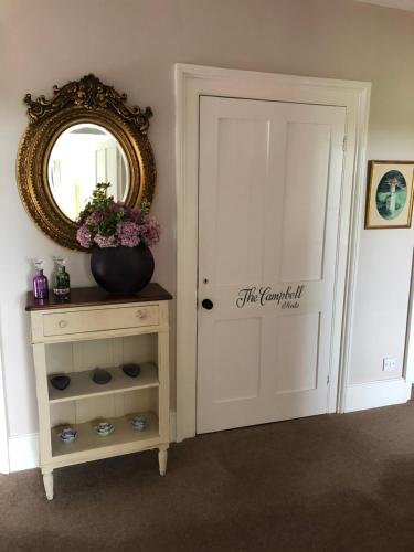 Фото Goss Hall Bed & Breakfast