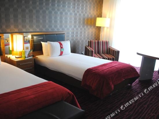 Фото Holiday Inn Manchester - MediaCityUK