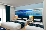 Club Aqua Plaza