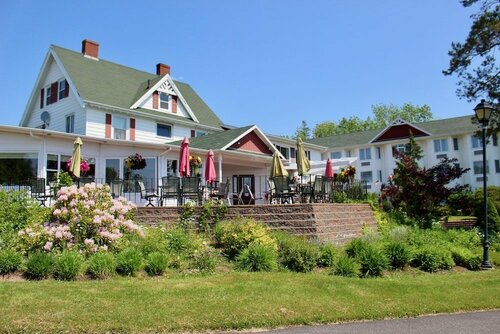 Внешний вид отеля Auberge Gisele's Inn в Баддеке, фото 1