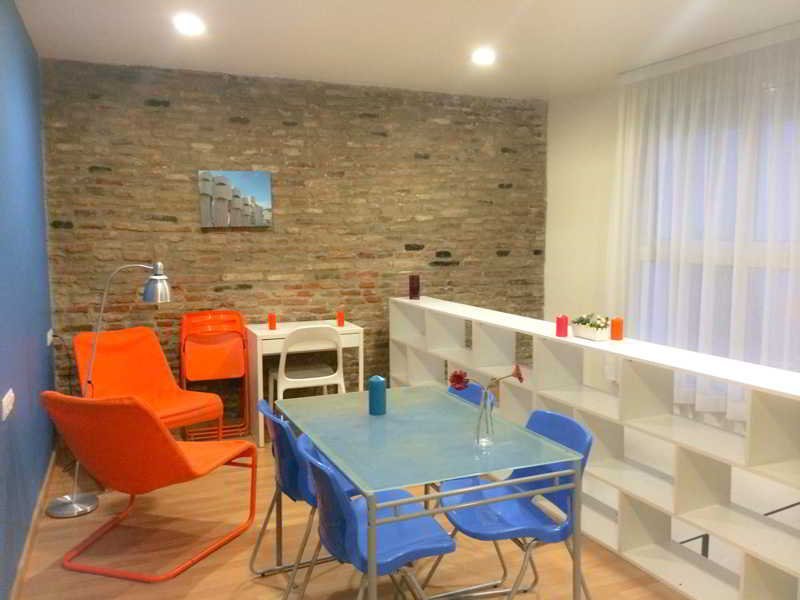 Фото Barcelona City Apartment