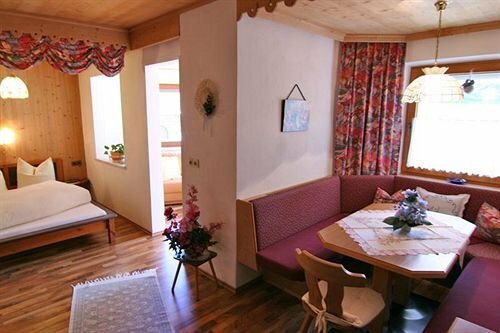 Гостиница Appartements Enzian
