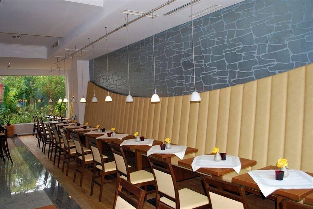 Фото Arena City Hotel