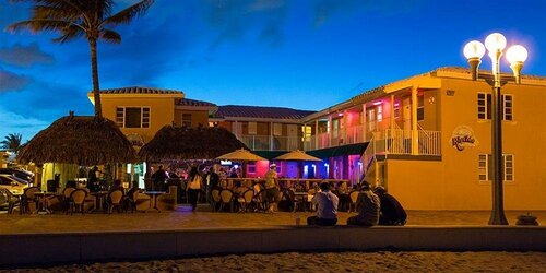 Внешний вид отеля Riptide Oceanfront Hotel в Голливуде, фото 1