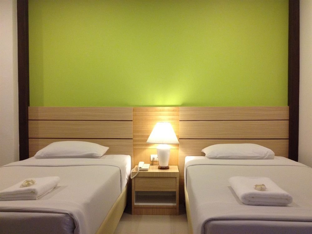 Фото The Legacy Hotel