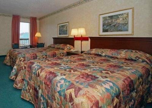 Гостиница Econo Lodge Oxmoor