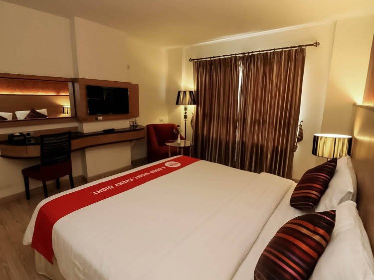 Фото Grand Lord Hotel