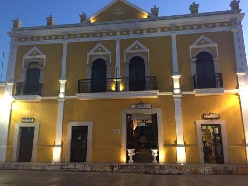 Фото отеля 1