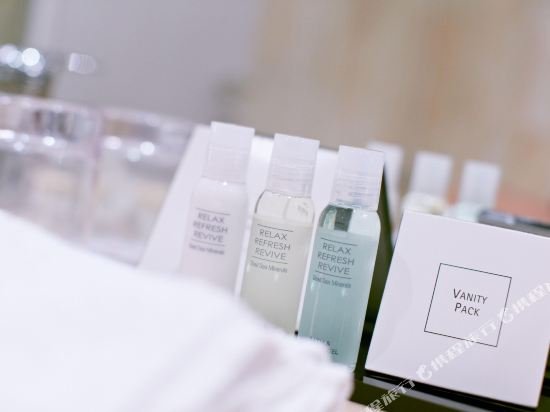 Фото DoubleTree by Hilton Hannover Schweizerhof